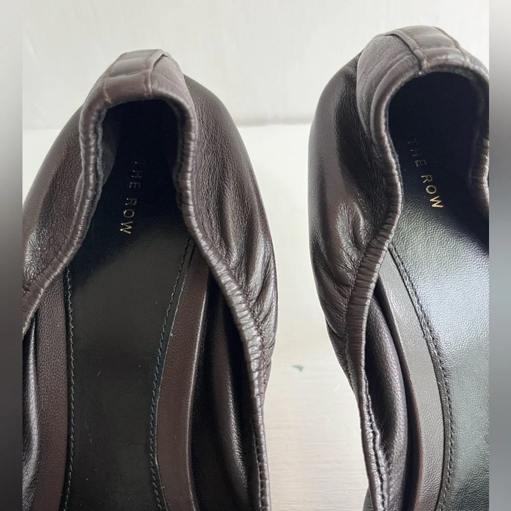 THE ROW Liisa Pointed Toe Pump - Laquer Brown 38 - Picture 6 of 15